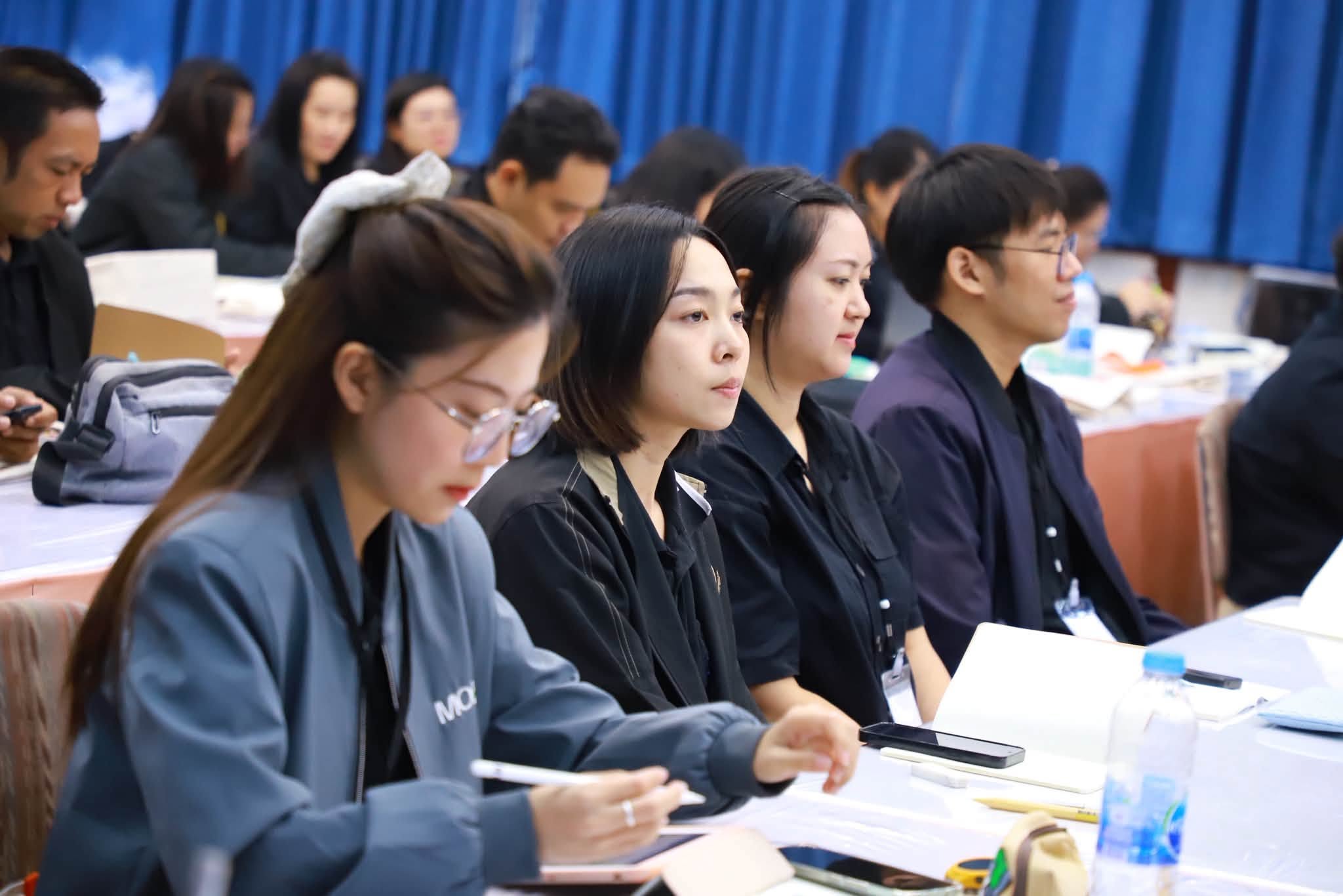 title - รองเลขาธิการ ส.ป.ก. เปิดอบรมหลักสูตร นปต. รุ่นที่ 8 ดันข้าราชการเปลี่ยนบทบาทสู่ “ผู้นำทีม” พร้อมขับเคลื่อนยุทธศาสตร์ชาติ